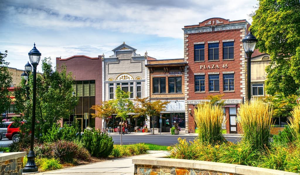 A view in the city of Logan’s building and structures