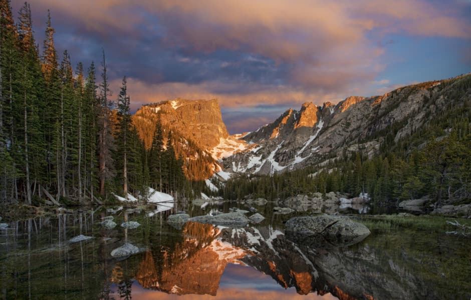 Rocky Mountain national park – scenic mountain, river and pine trees